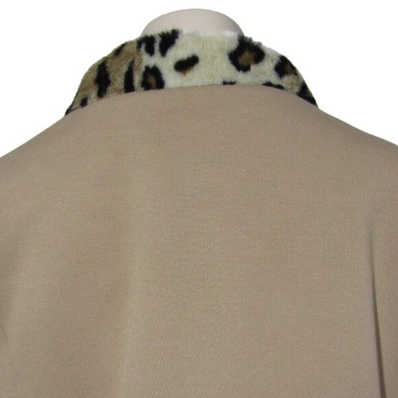 CHICOS Camel Tan LEOPARD Animal Print Faux fur Collar Retro Swing Jacket 1 M 8 - Picture 6 of 14